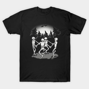 The Alien Dance - Dancing Retro Cartoon Aliens T-Shirt